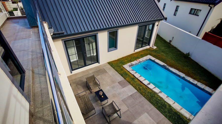 4 Bedroom Property for Sale in Sitari Country Estate Western Cape